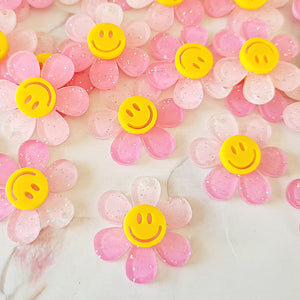 Smiley Pink Glitter Daisy Charms