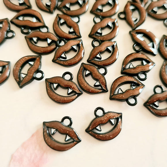 Lips & Fangs Halloween Charms