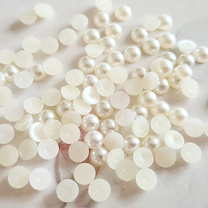 6mm Cream Flatback Pearl Cabochons - 100