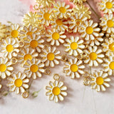 Daisy Charms